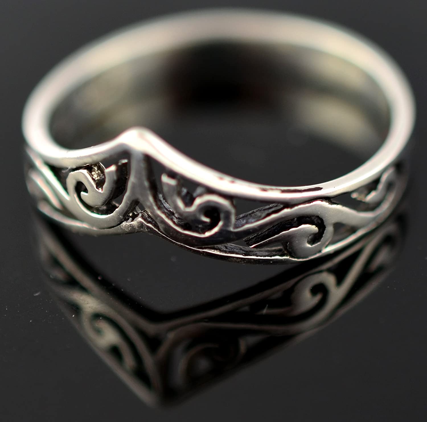 Kinzie Fashion .925 Sterling Silver Celtic Design Unity Crown Ring